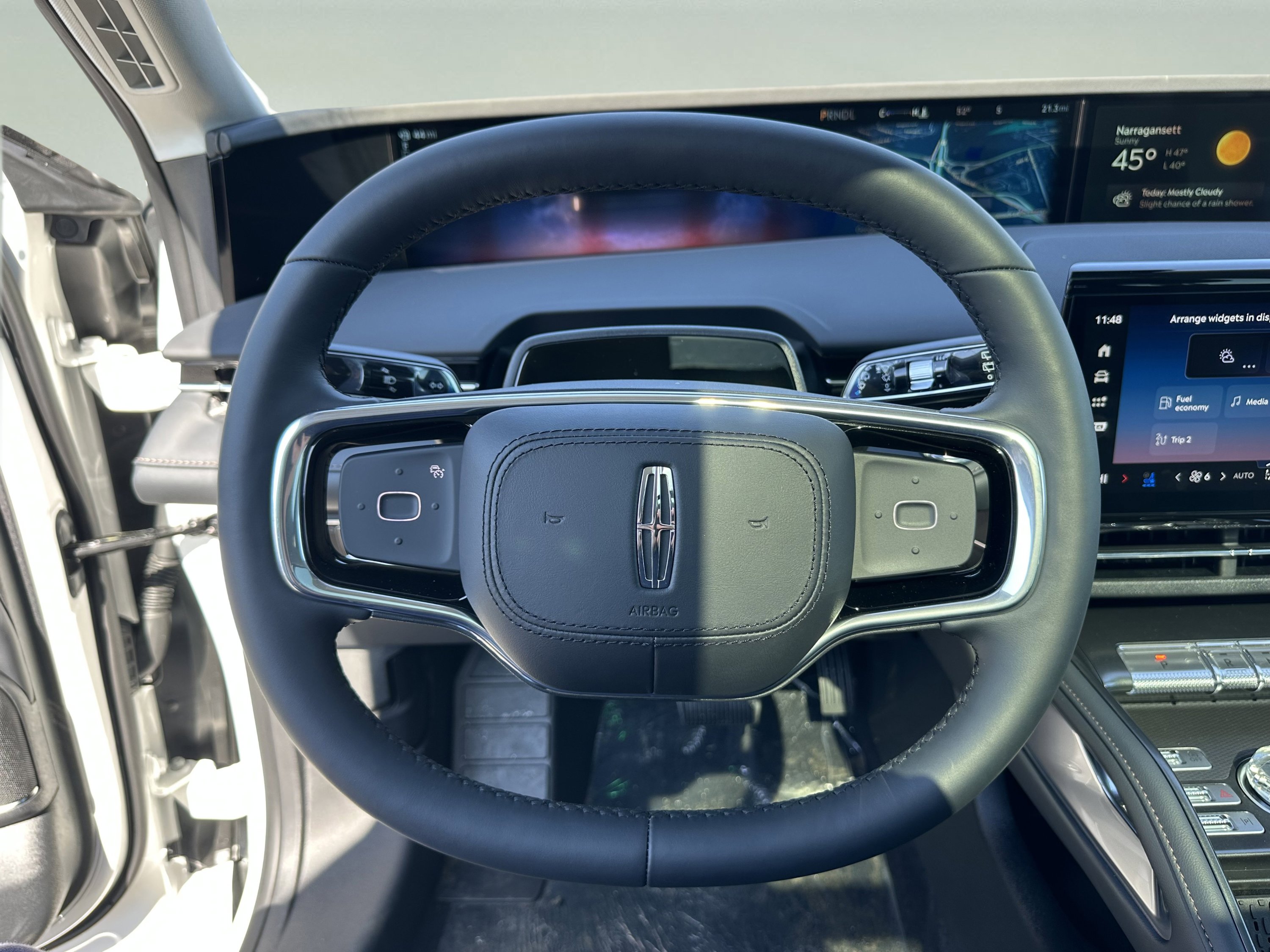 New 2026 Lincoln Nautilus Premier w/ Equipment Group 102A image 12