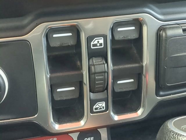 Used 2021 Jeep Gladiator Mojave w/ Trailer Tow Package image 22