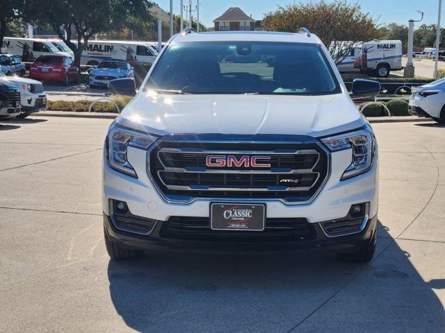 Used 2024 GMC Terrain AT4 w/ Tech Package image 10