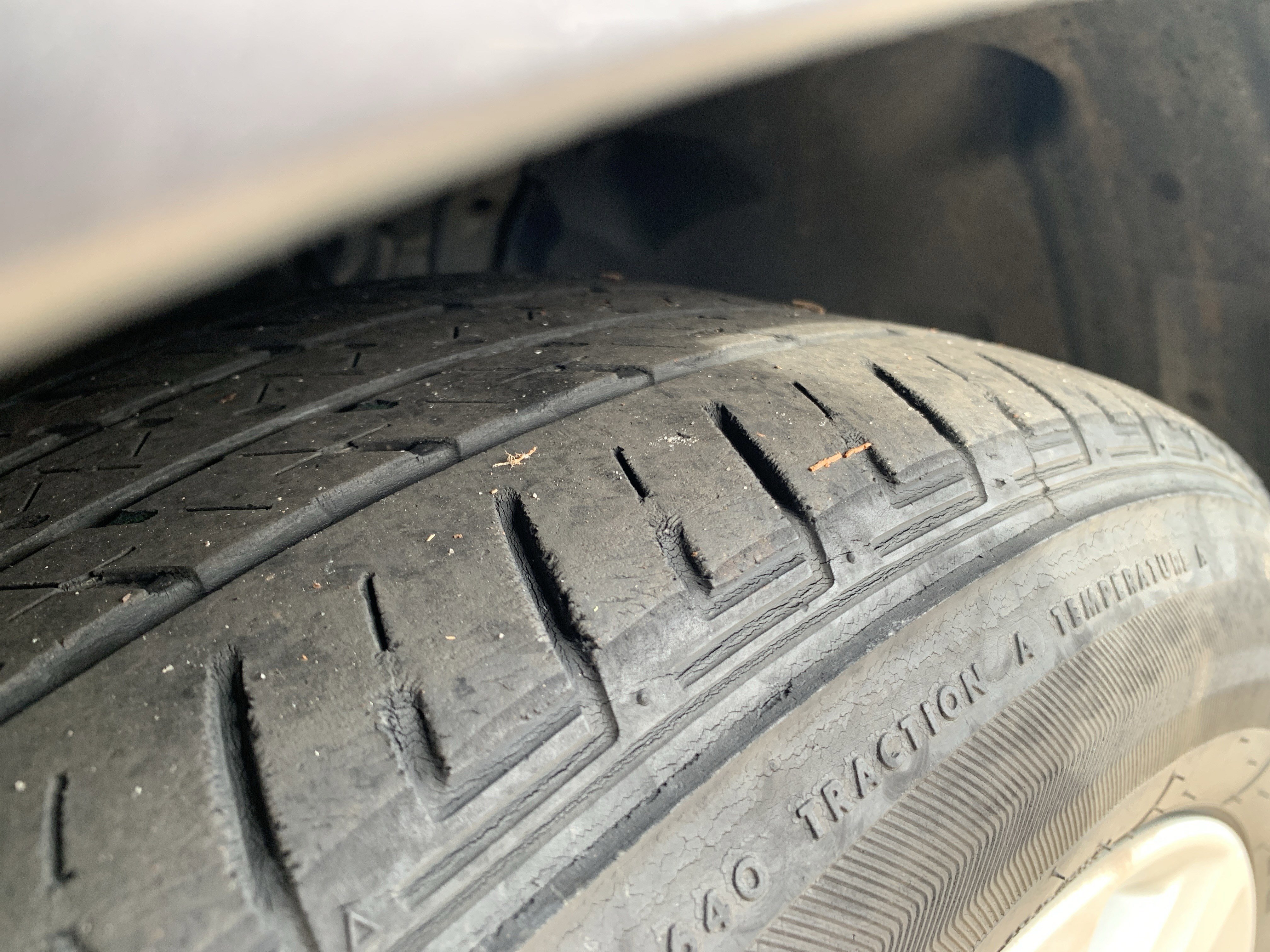 Used 2020 Toyota Camry LE image 12