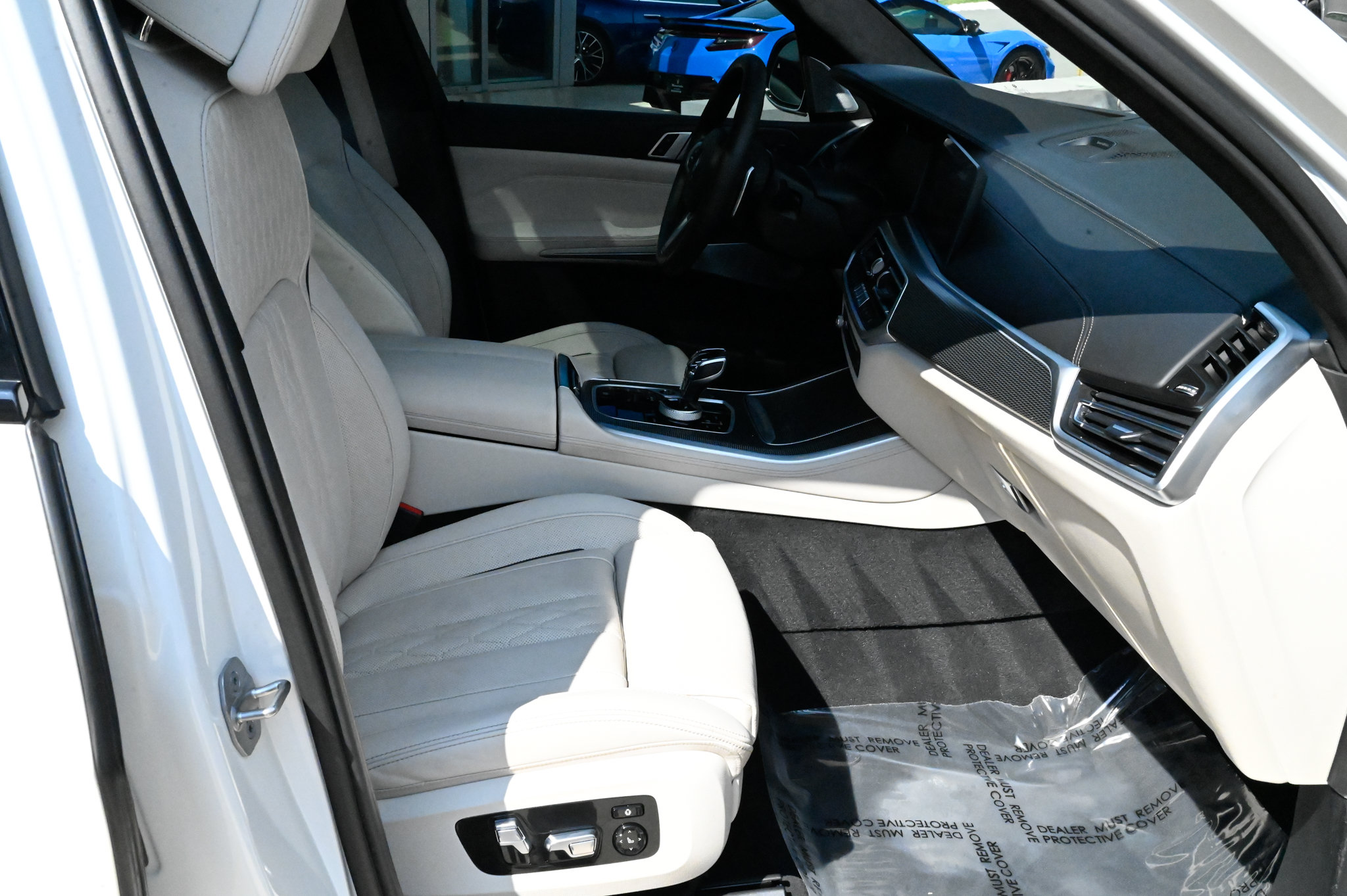 Used 2022 BMW X5 M50i w/ Executive Package AWD/4WD image 58