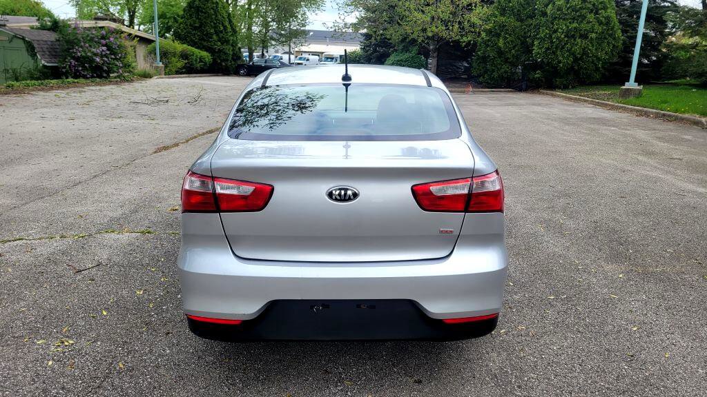 Used 2016 Kia Rio LX w/ Power Package image 4