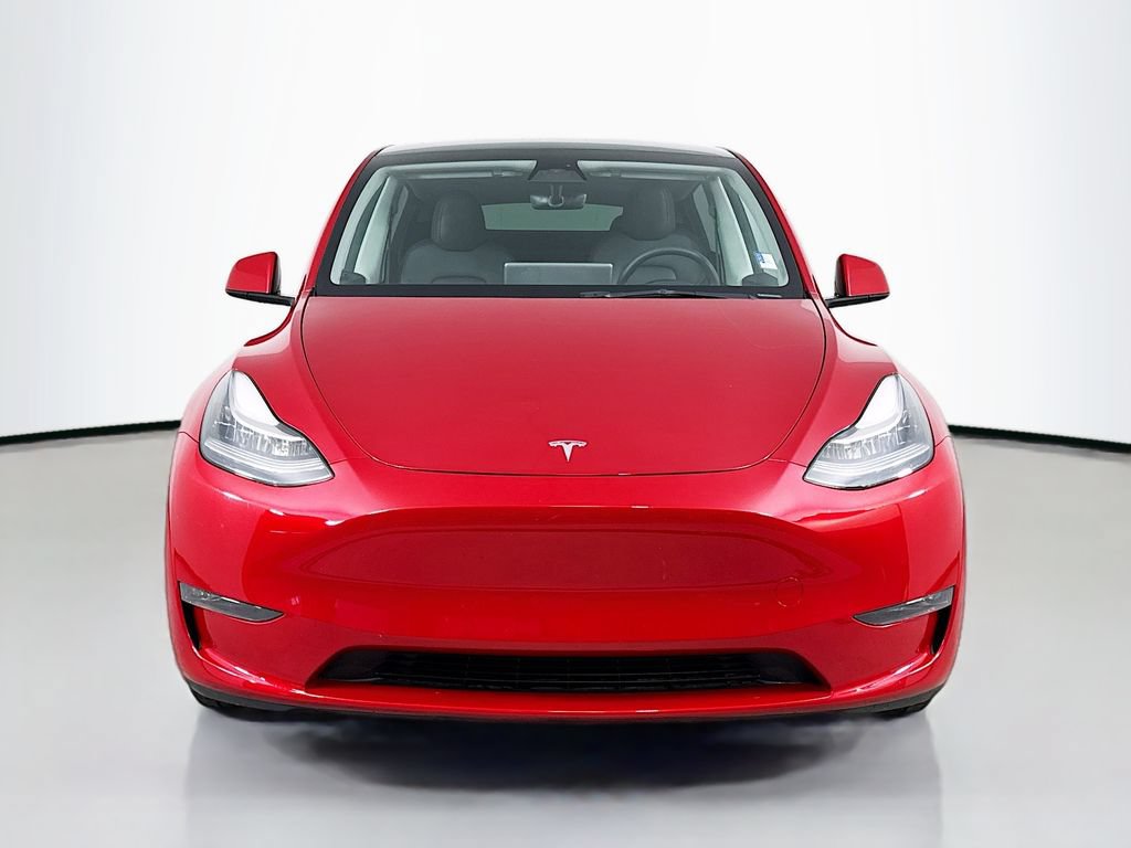Used 2023 Tesla Model Y Long Range AWD/4WD image 2