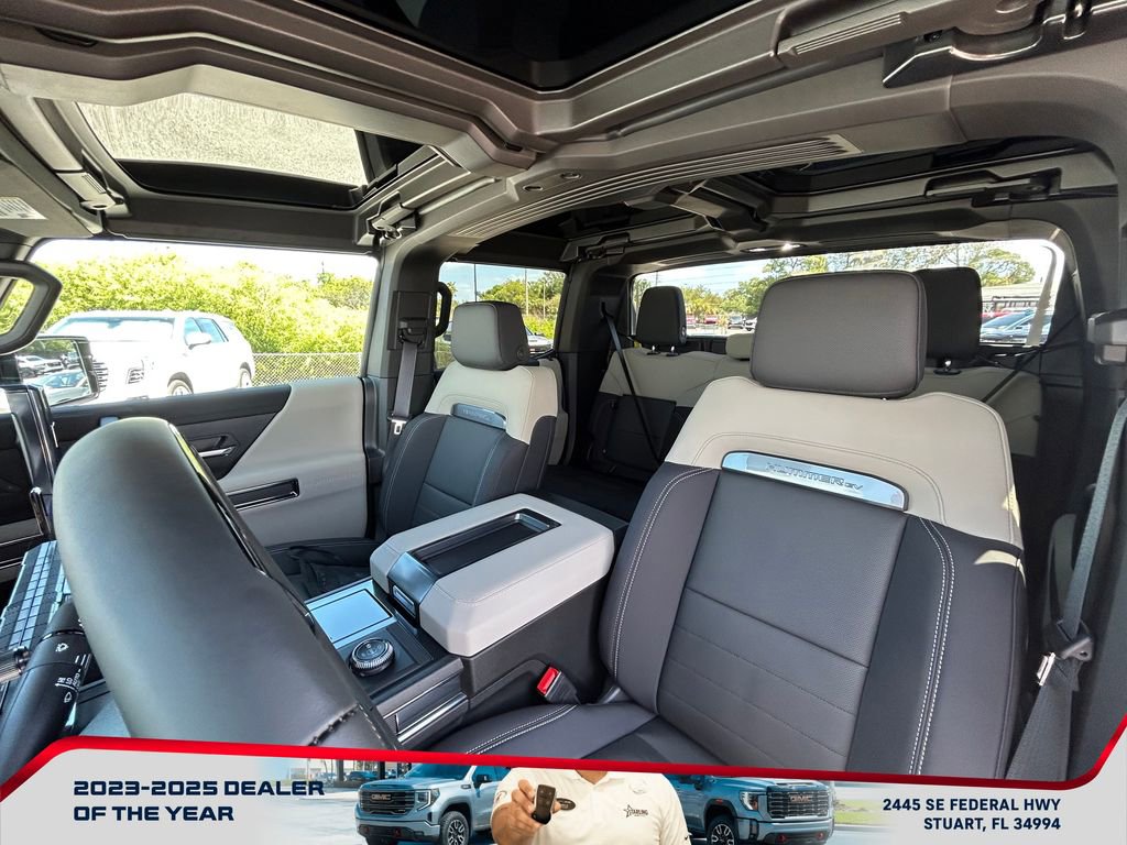 New 2026 GMC Hummer EV 4x4 Crew Cab image 10