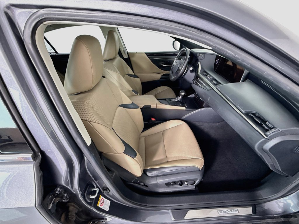 Used 2019 Lexus ES 350 w/ Premium Package FWD image 20