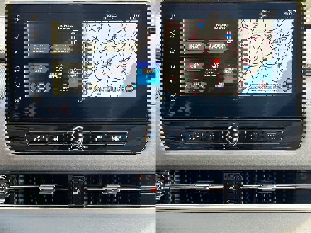 New 2025 Mitsubishi Outlander SE image 14