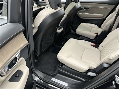 Certified 2025 Volvo XC90 B5 Plus w/ Protection Package Premier image 20