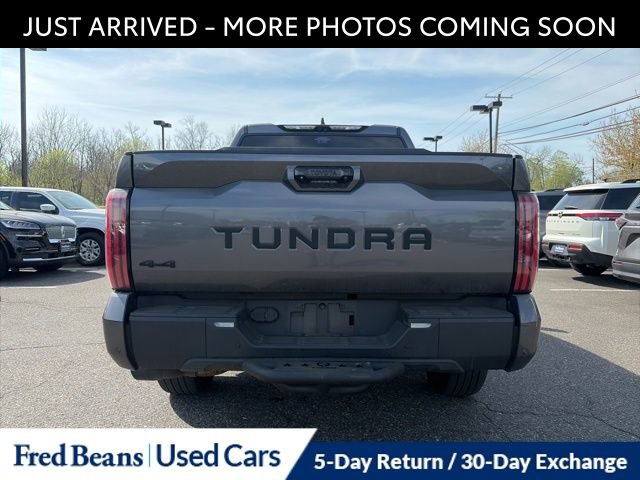 Used 2024 Toyota Tundra Limited AWD/4WD image 7