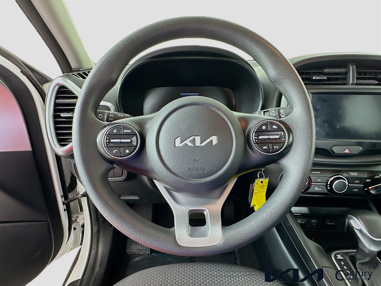 Certified 2023 Kia Soul LX FWD image 11