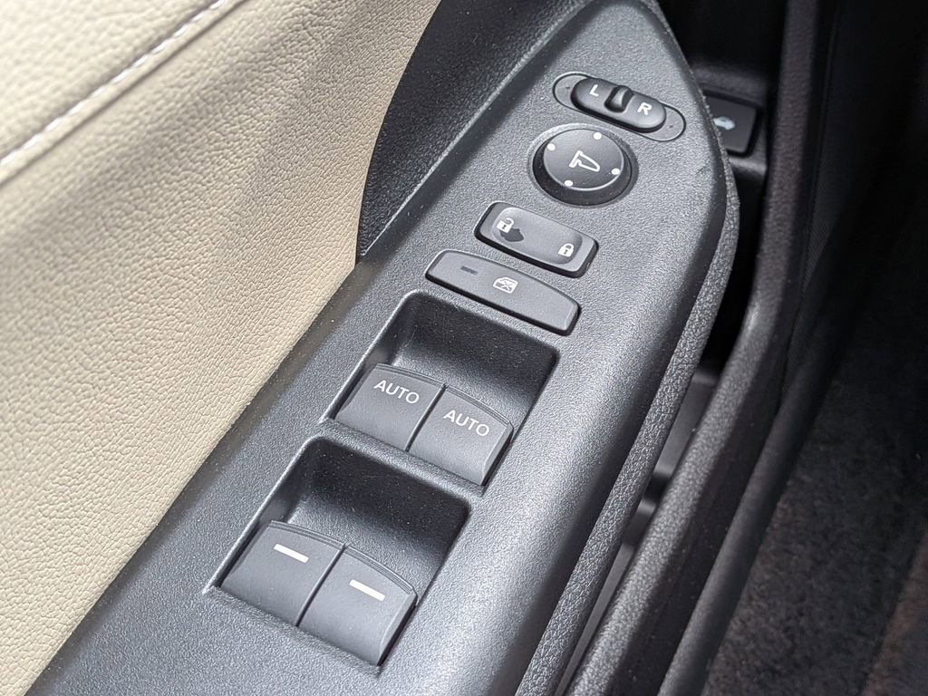 Used 2016 Honda Civic EX-L image 23