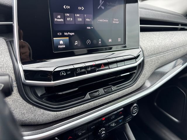 Used 2022 Jeep Compass Latitude w/ Convenience Group image 22