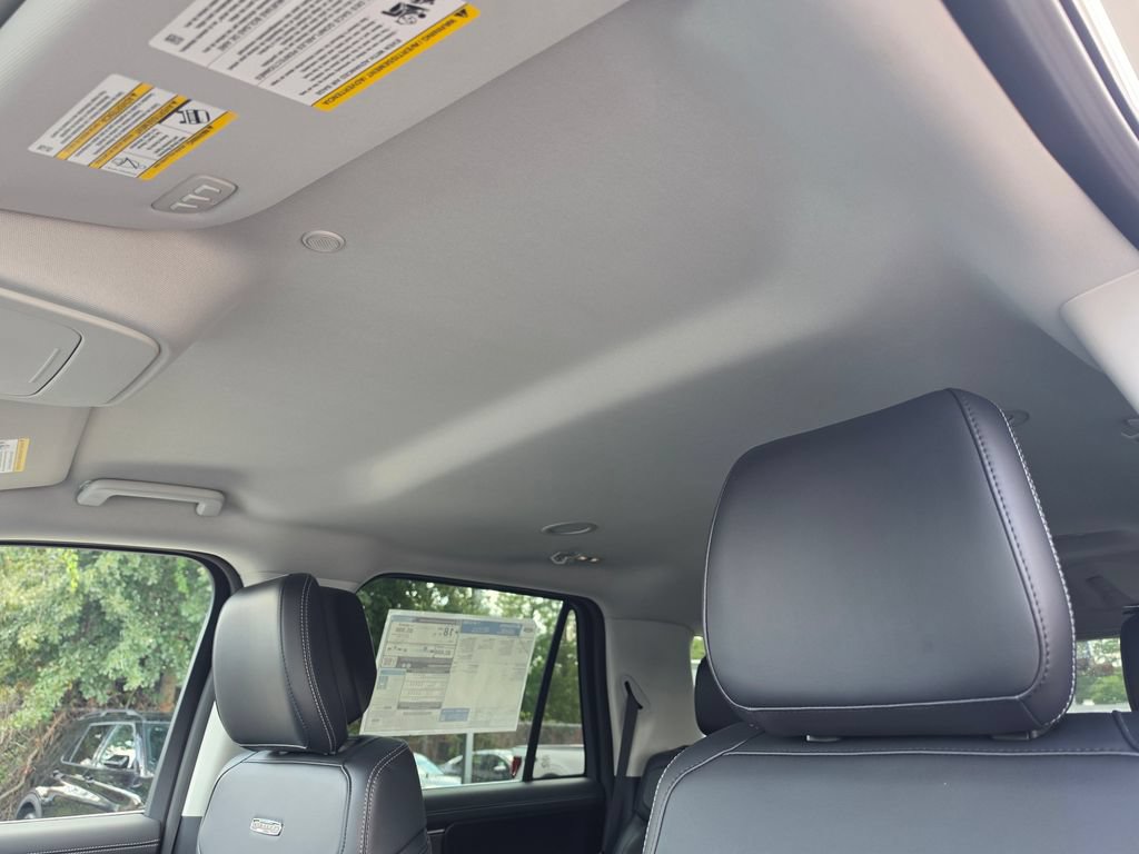 New 2027 Ford Expedition Platinum RWD image 32