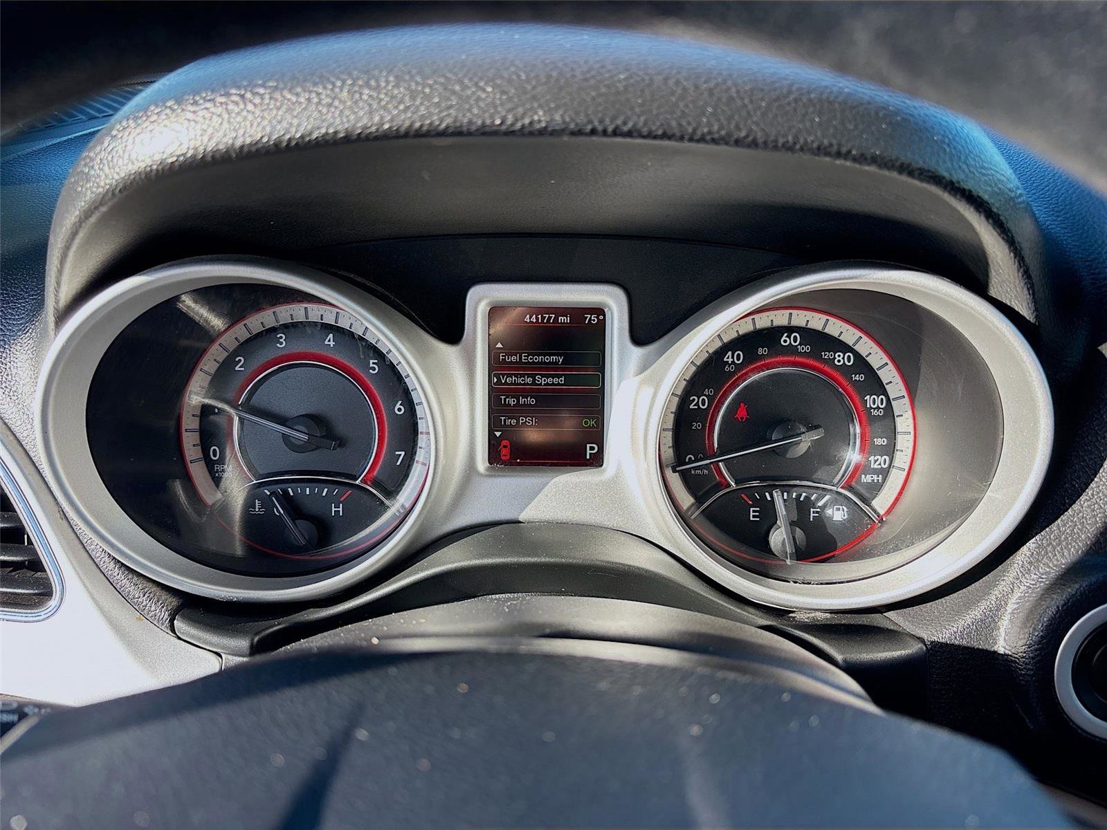 Used 2020 Dodge Journey SE image 13