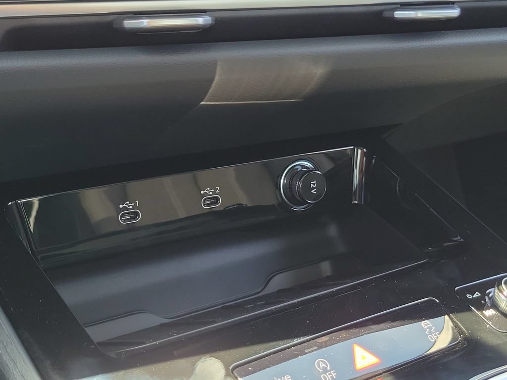 New 2026 Audi A6 Premium Plus AWD/4WD image 14