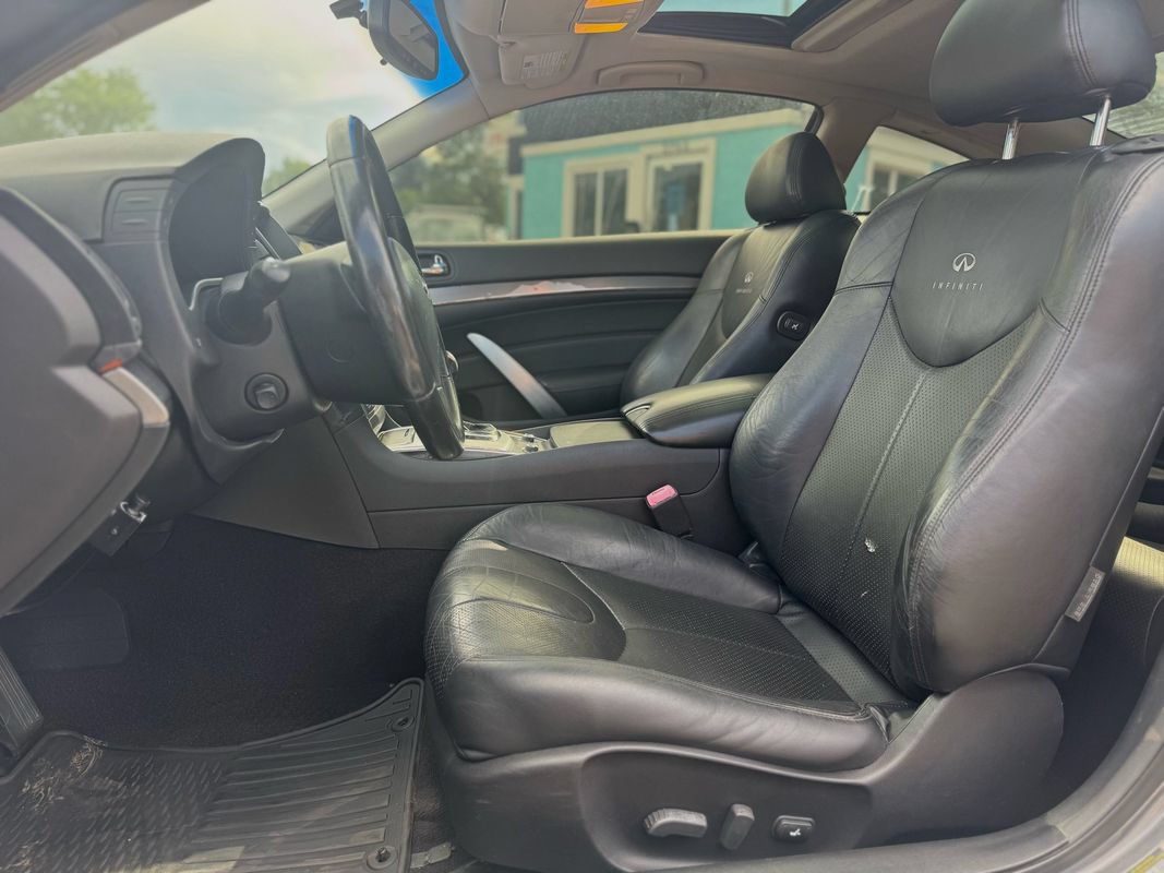 Used 2011 INFINITI G37 Journey w/ Premium Pkg RWD image 13