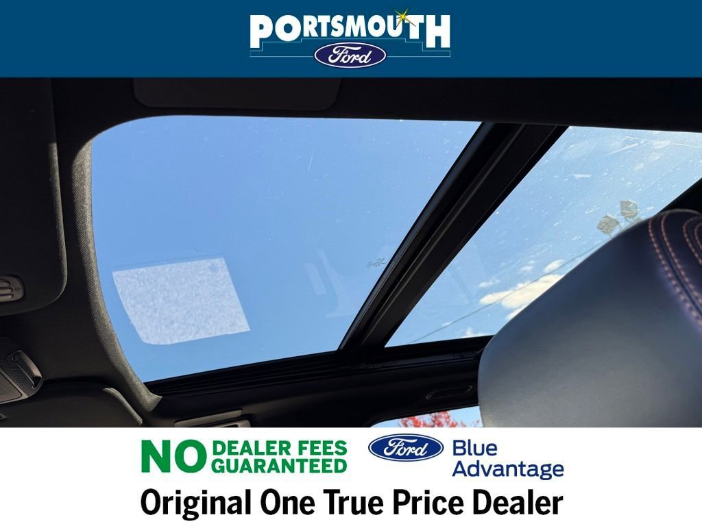 Certified 2024 Ford Expedition Max Platinum image 11