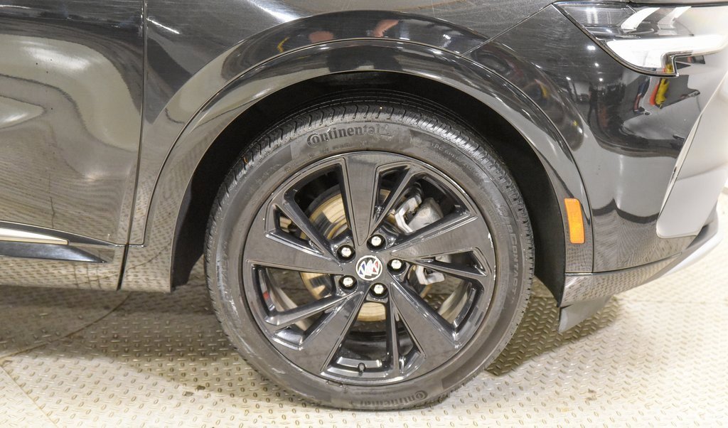 Used 2023 Buick Envision Preferred w/ Sport Touring Package image 13