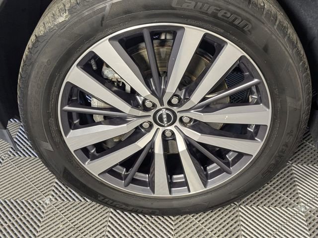 Used 2022 Nissan Pathfinder Platinum w/ Cargo Package image 8