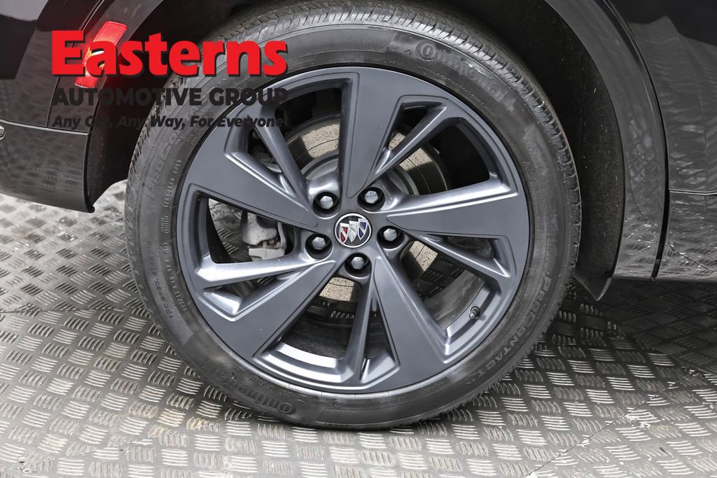 Used 2022 Buick Envision Preferred FWD image 31