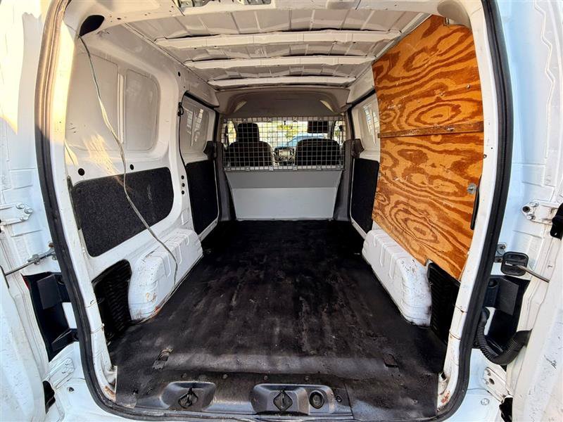 Used 2015 Nissan NV200 SV w/ Technology Package FWD image 11