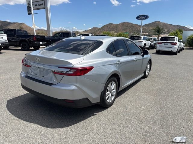 Used 2025 Toyota Camry LE w/ Convenience Package FWD image 9