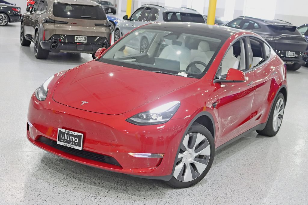 Used 2023 Tesla Model Y Long Range AWD/4WD image 6