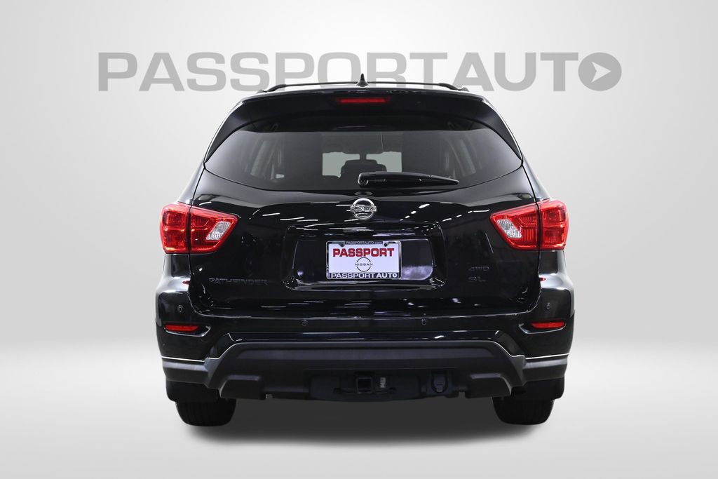 Used 2019 Nissan Pathfinder SL image 9
