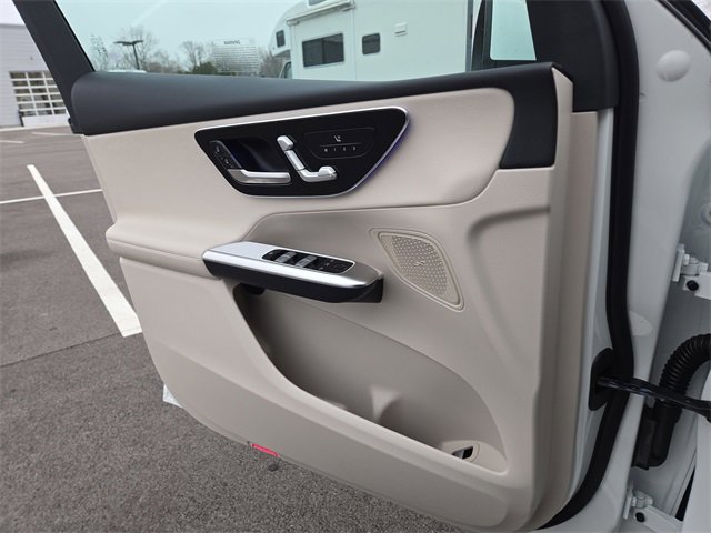 New 2026 Mercedes-Benz GLC 300 4MATIC image 21