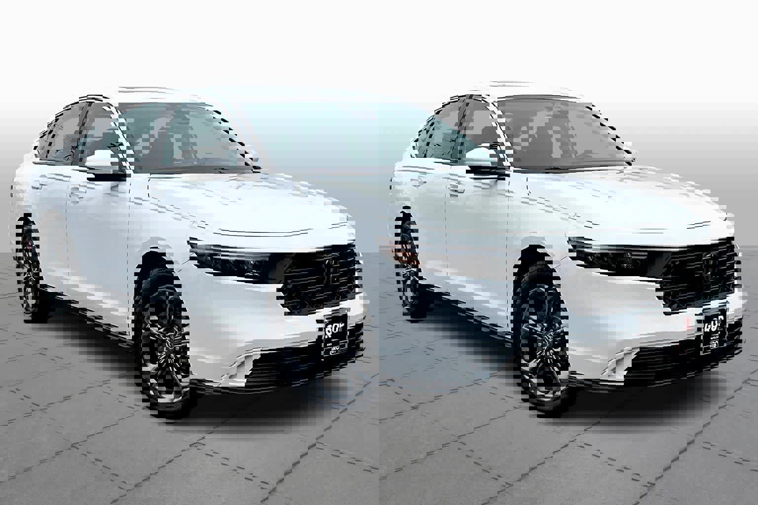 Used 2023 Honda Accord EX image 3