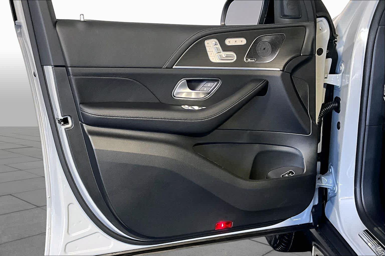 New 2026 Mercedes-Benz GLE 450 4MATIC image 11