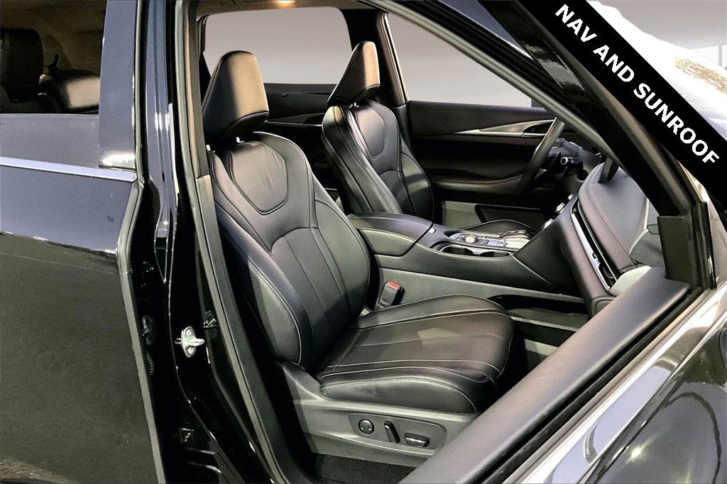 Used 2024 INFINITI QX60 Luxe image 7