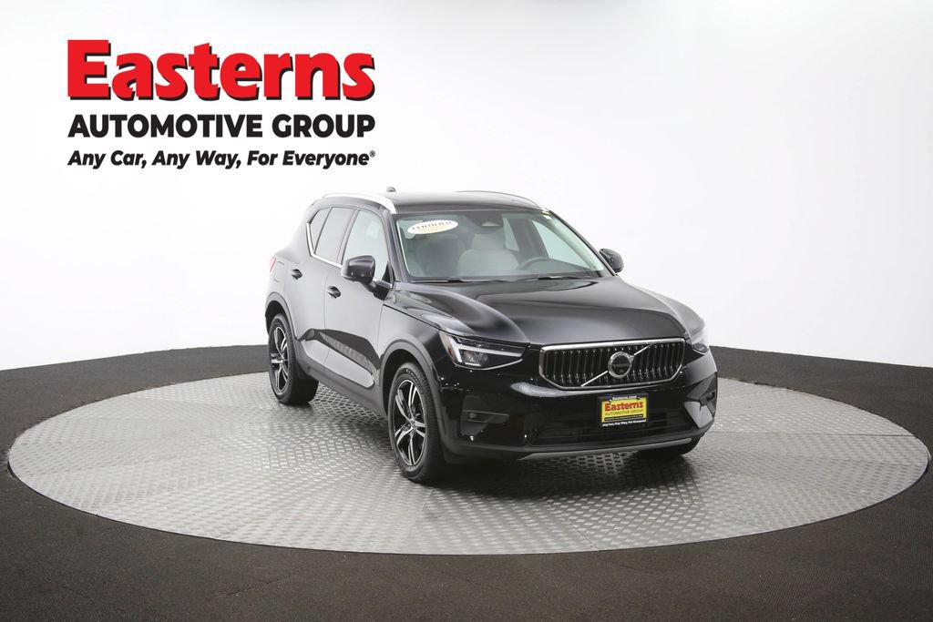 Used 2023 Volvo XC40 B5 Plus AWD/4WD image 51