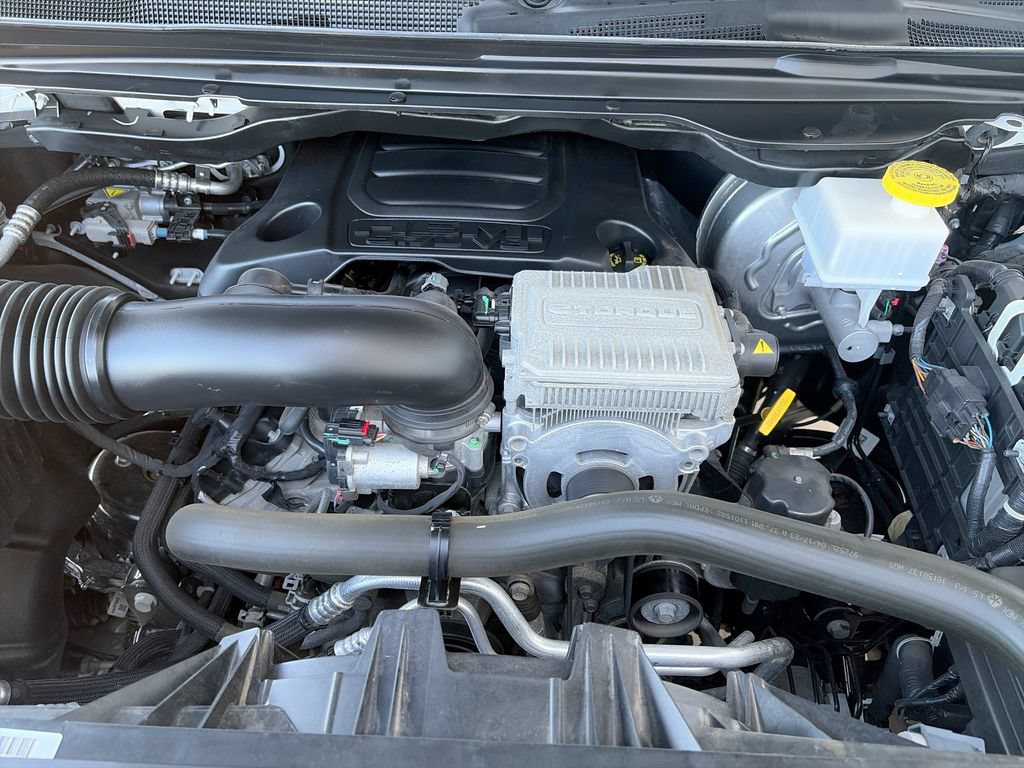Used 2023 RAM 1500 Laramie AWD/4WD image 31
