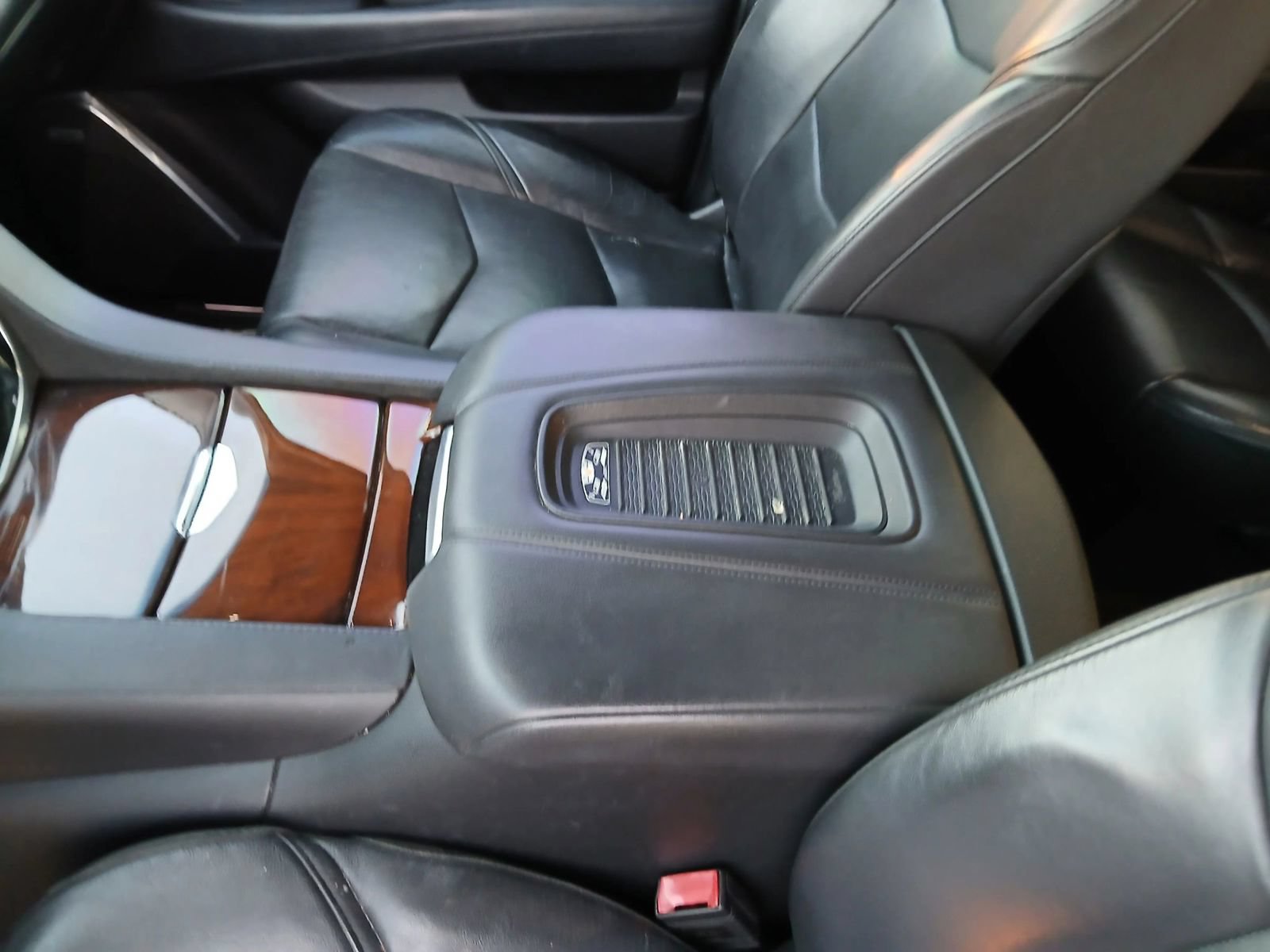 Used 2019 Cadillac Escalade 2WD image 5