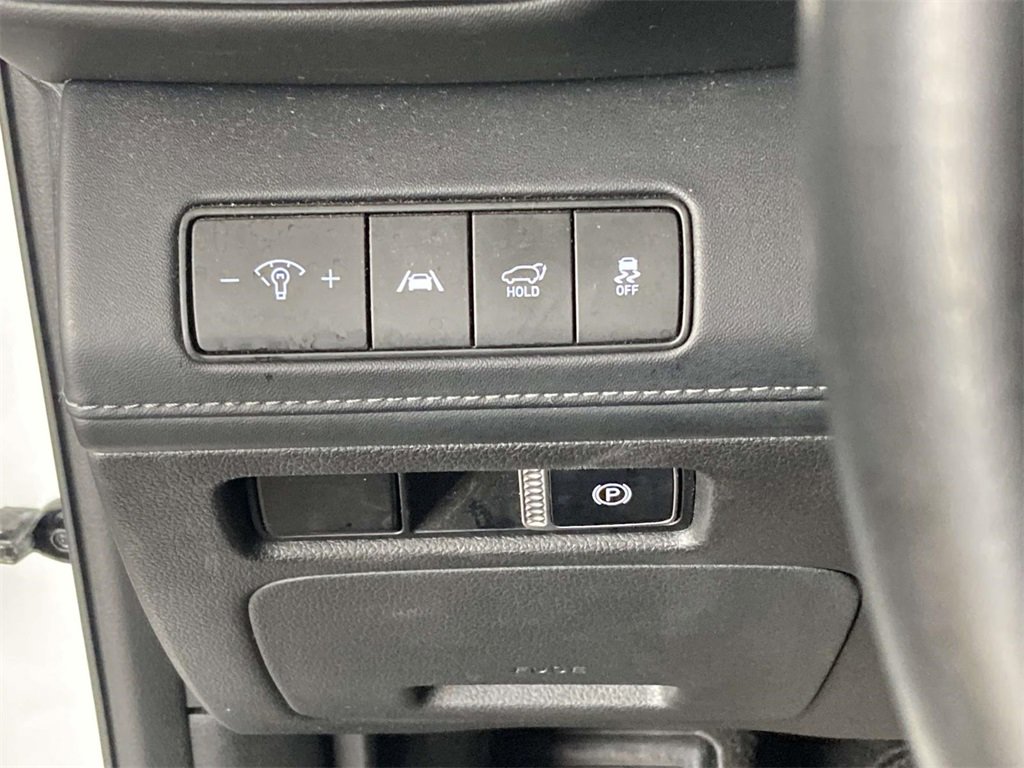 Used 2021 Hyundai Santa Fe SEL w/ Convenience + Premium Package image 18