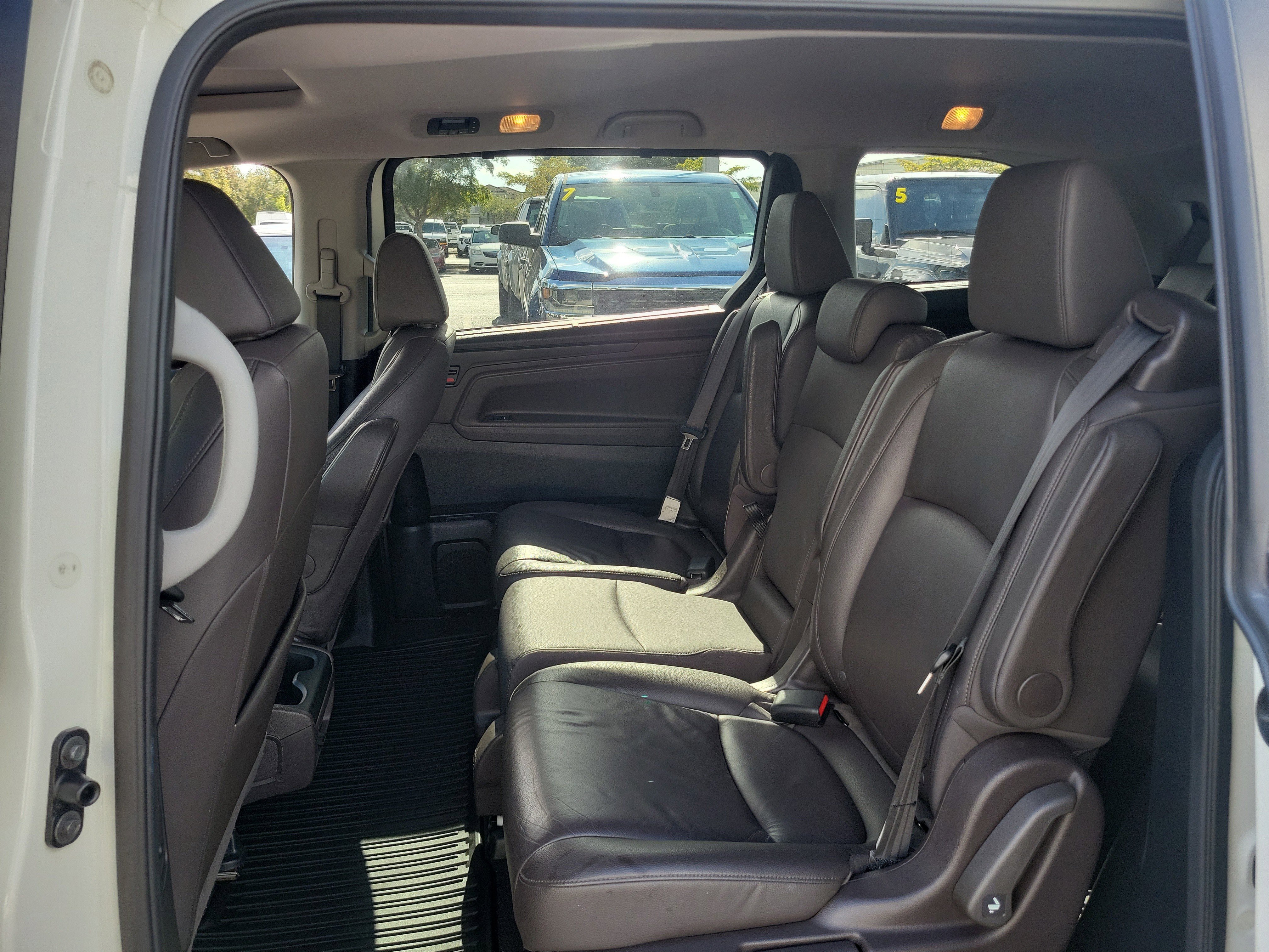 Used 2018 Honda Odyssey EX-L image 13