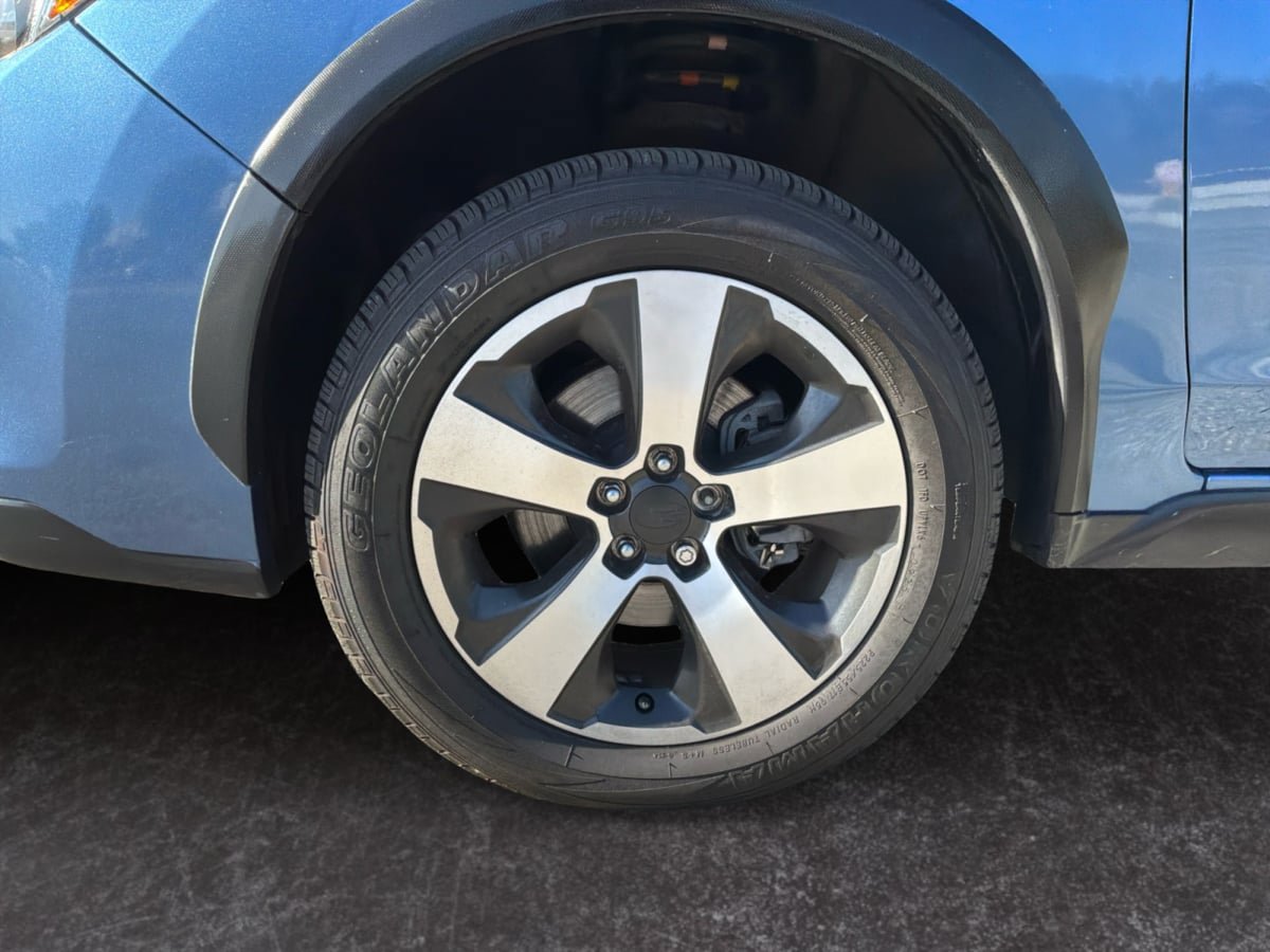 Used 2014 Subaru Crosstrek Touring AWD/4WD image 9