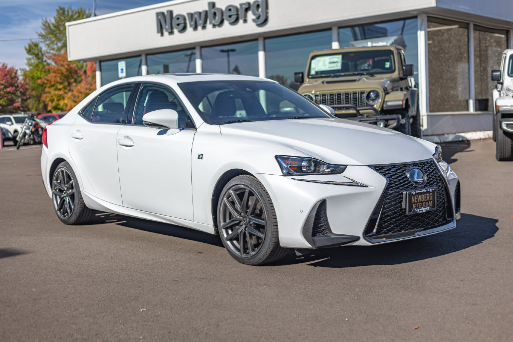Used 2018 Lexus IS 350 AWD image 6