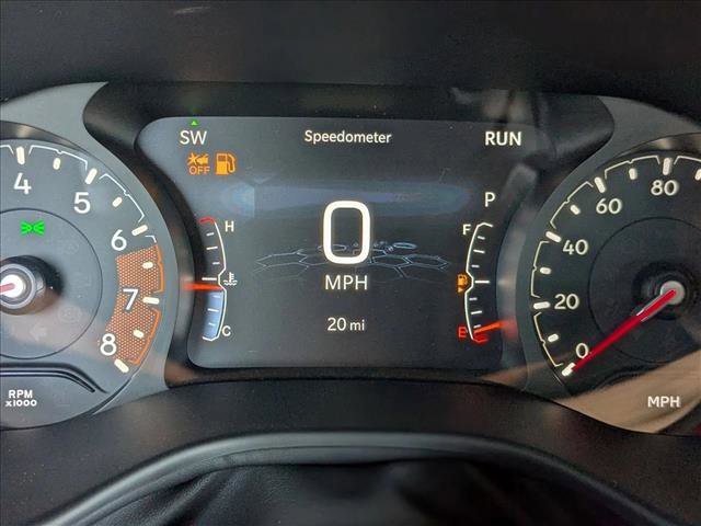 New 2025 Jeep Compass Latitude image 11