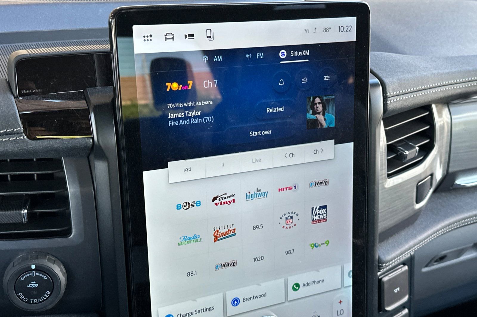 Used 2025 Ford F150 Lightning Flash image 15