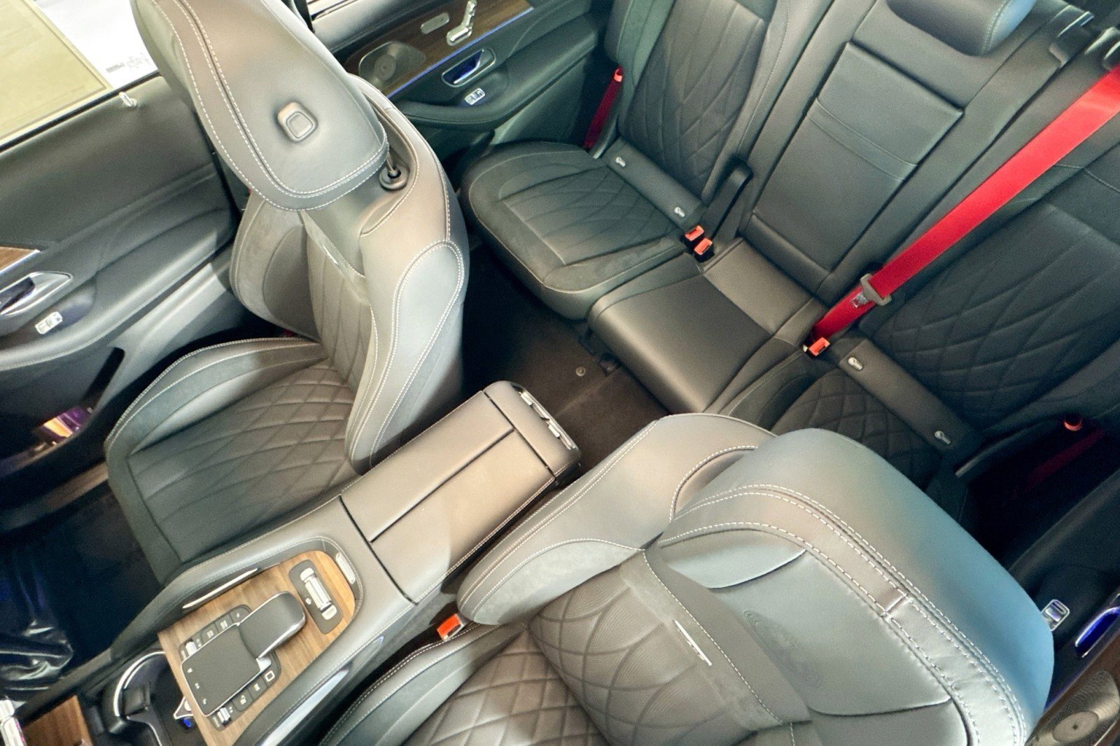 New 2026 Mercedes-Benz GLS 63 AMG 4MATIC image 19