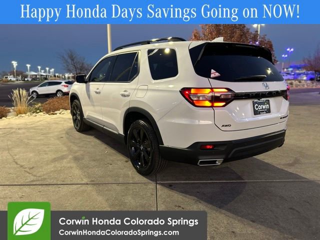 New 2025 Honda Pilot Black Edition image 7