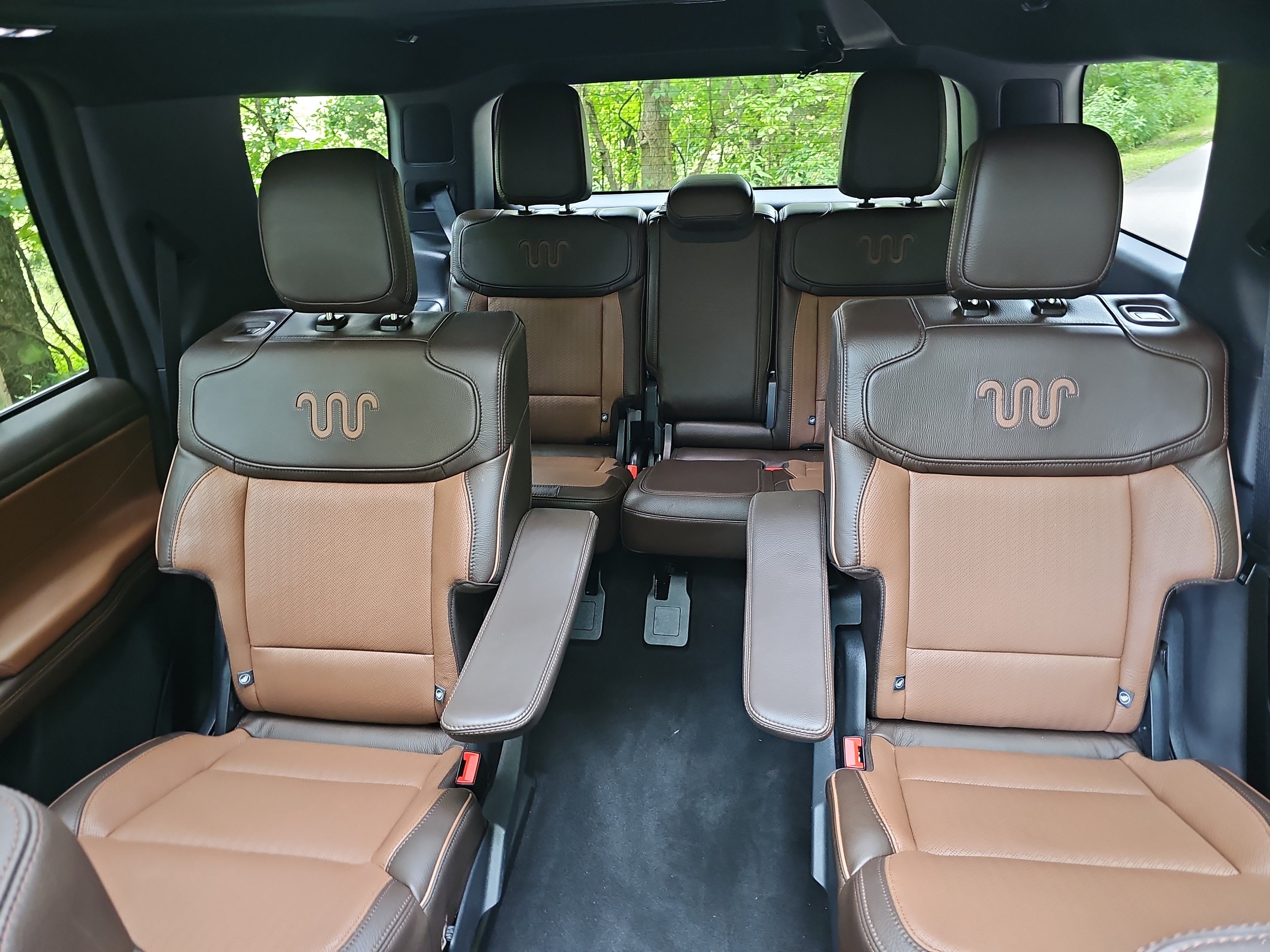 Used 2025 Ford Expedition King Ranch AWD/4WD image 27