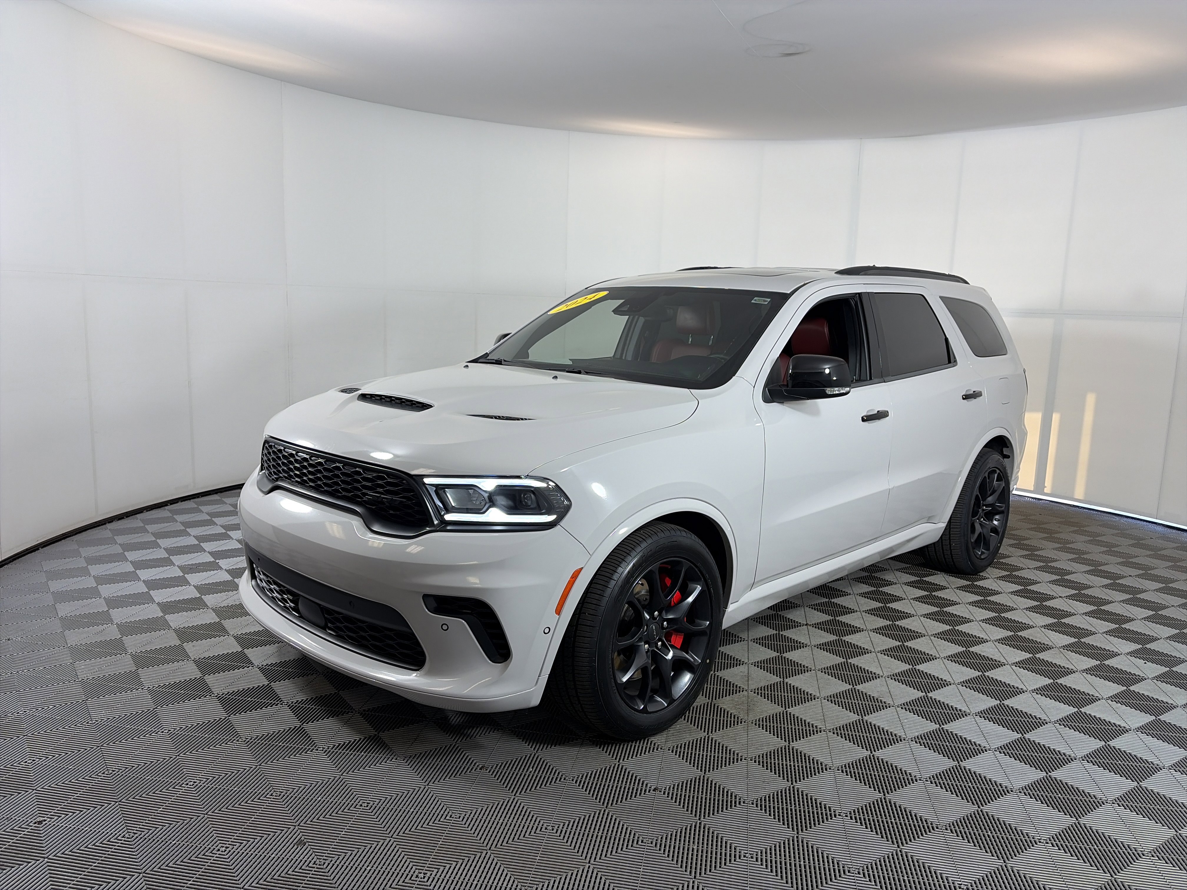 Used 2024 Dodge Durango SRT AWD/4WD image 2