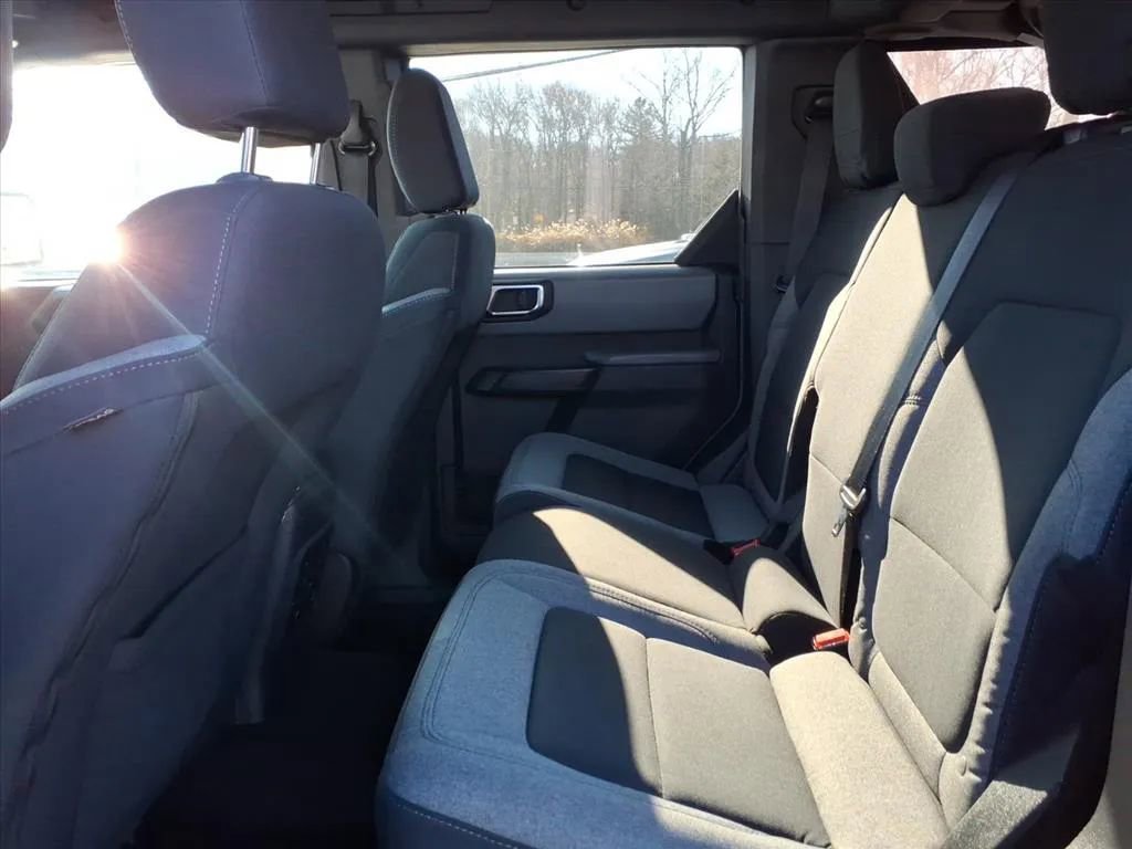 Used 2023 Ford Bronco Big Bend image 23