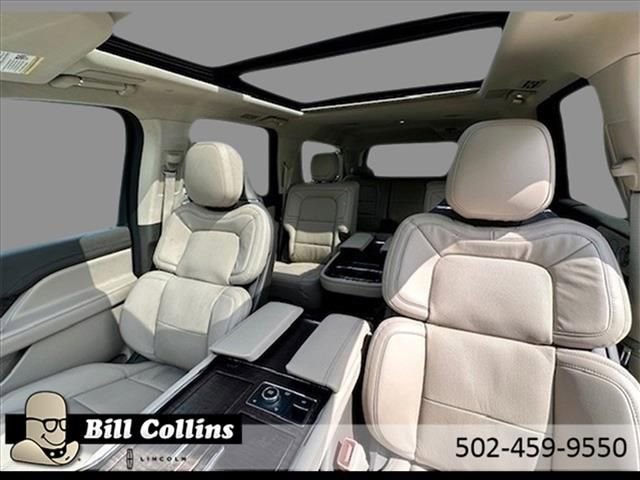 New 2024 Lincoln Navigator L Reserve AWD/4WD image 13