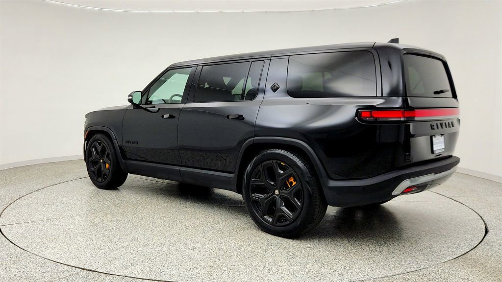 Used 2023 Rivian R1S Adventure AWD/4WD image 7