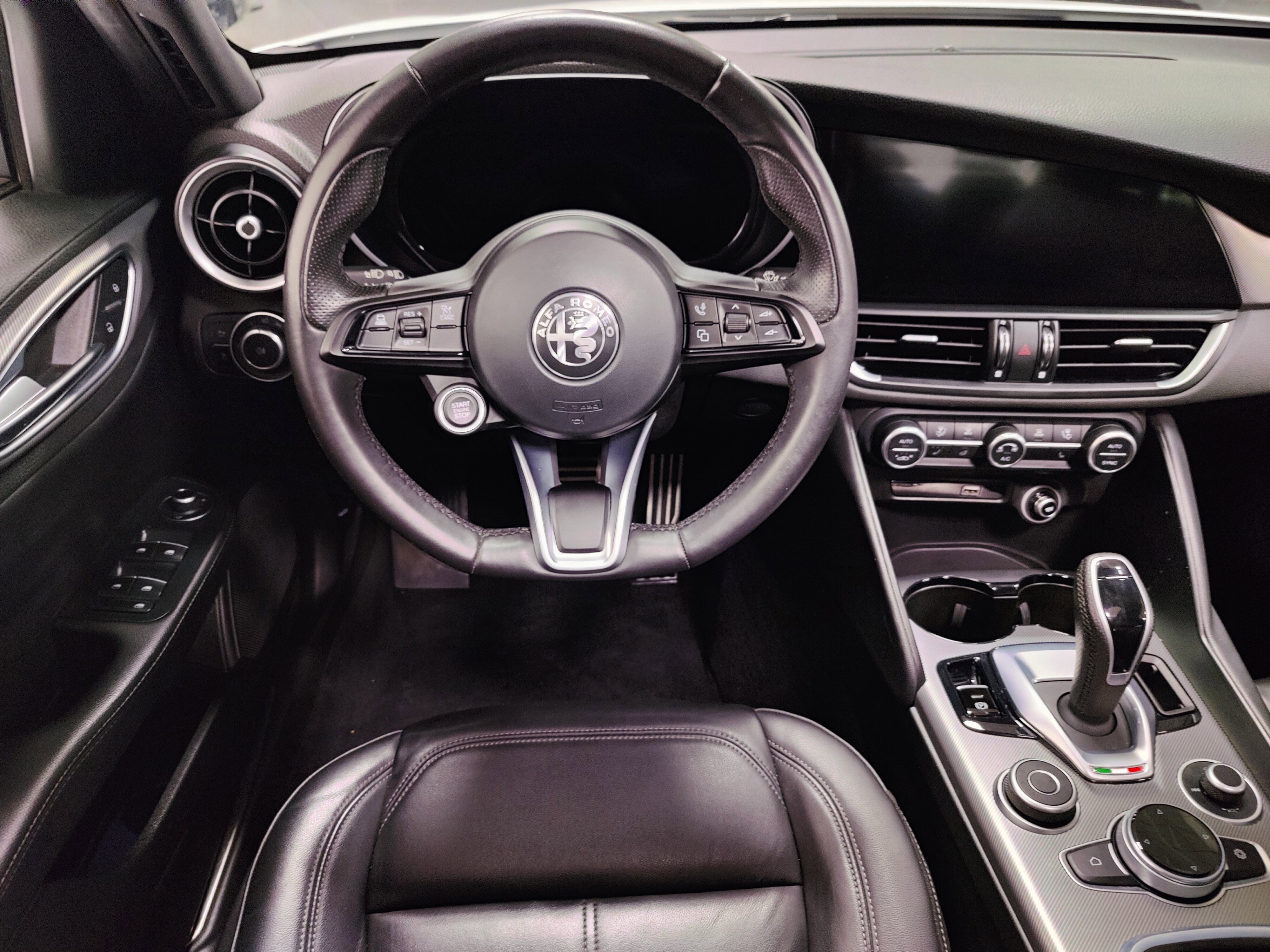 Certified 2024 Alfa Romeo Giulia Ti image 20