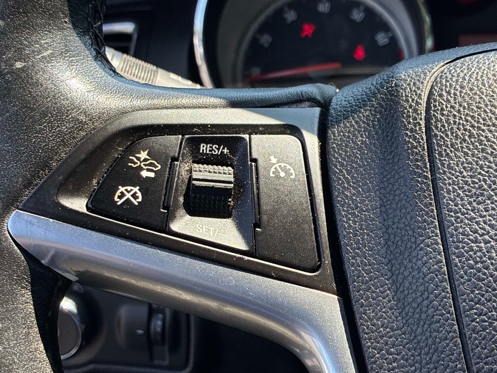 Used 2016 Buick Cascada Premium FWD image 21