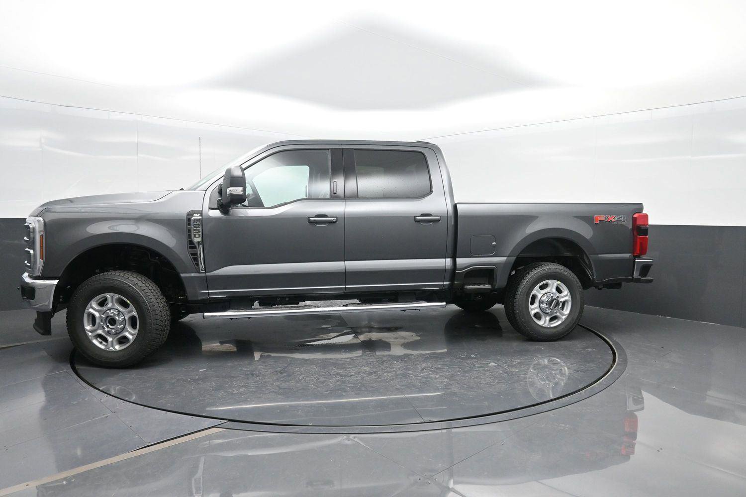 New 2026 Ford F250 XLT image 1